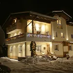 Auhof 3* See