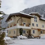 Gæstehus Auhof 3*