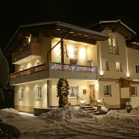 Auhof 3* See